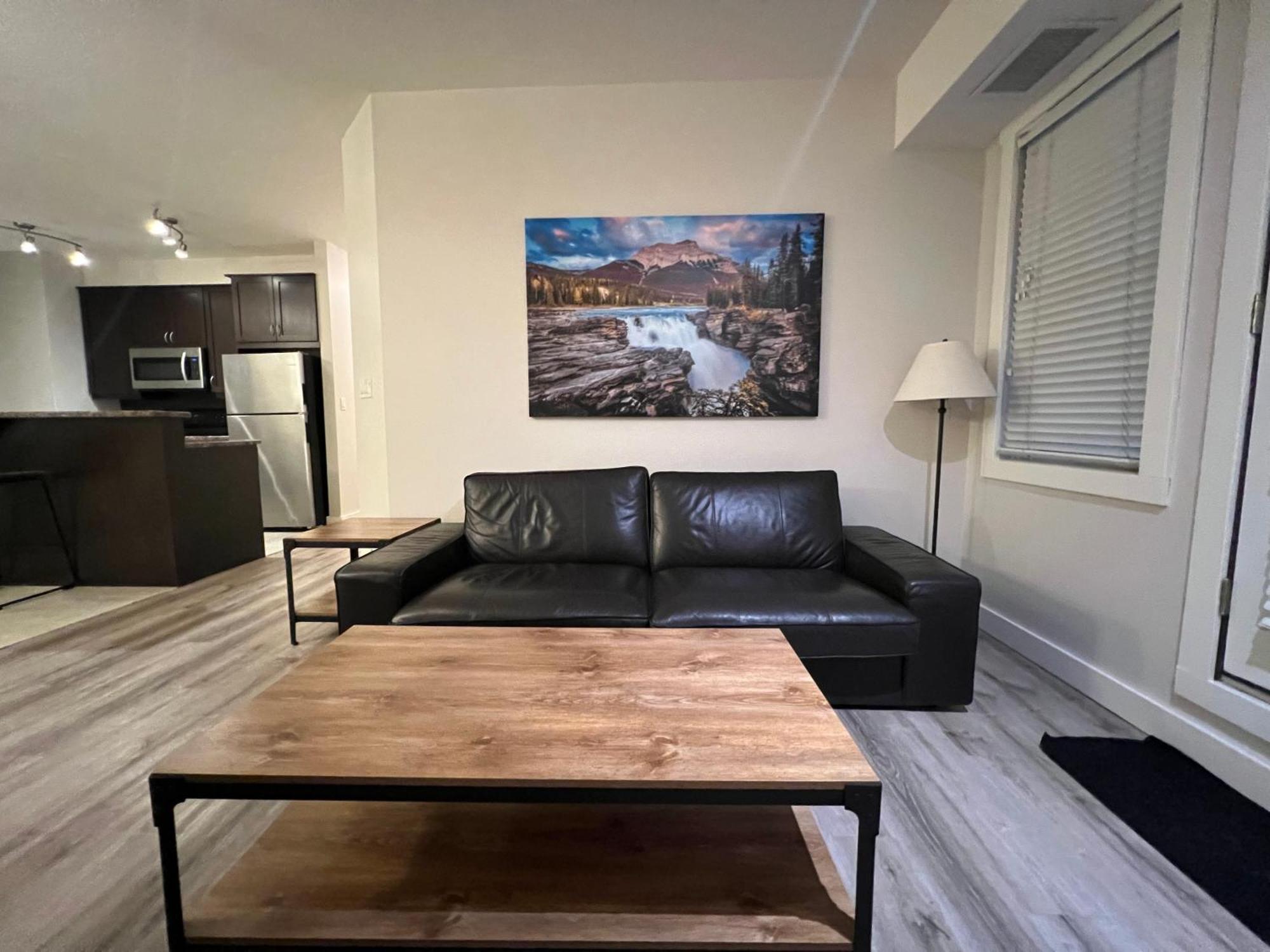 Silver Rock By Stayin Fernie Room photo